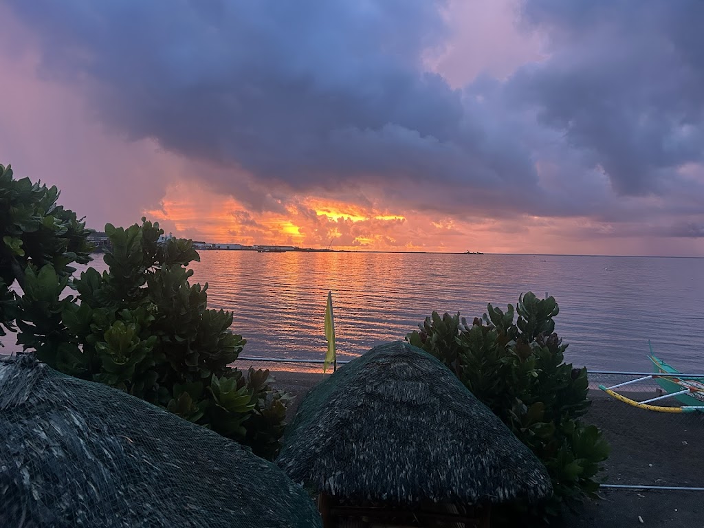 Room 3 — Couple's Retreat